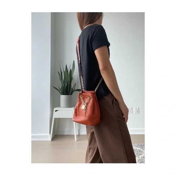 Michael Kors gold-chained mini crossbody bucket bag, Orange - Picture 3 of 6